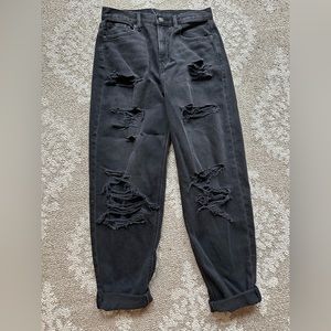 American eagle relaxed mom jean black with rips